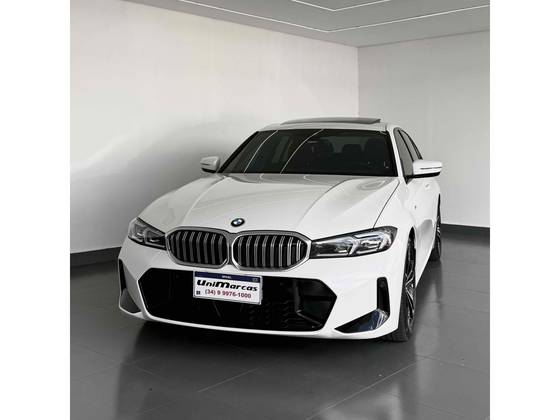 BMW 320i 2.0 16V TURBO FLEX M SPORT AUTOMÁTICO BMW 320i 2.0 16V TURBO FLEX M SPORT AUTOMÁTICO